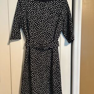 Ann Taylor Black and White Long Sleeve Dress